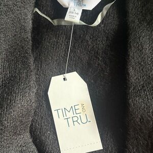 Time and Tru Charcoal Knit Cardigan